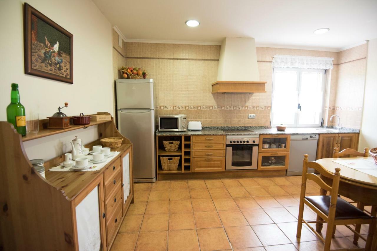 Maria La Carbayeda Guest House Luanco Ngoại thất bức ảnh